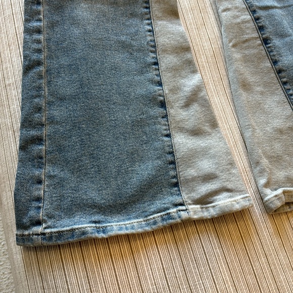 Lee high-rise flare stretch jeans, 26 waist - Picture 5 of 7